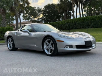 2005 Chevrolet Corvette Coupe - miniatura 11