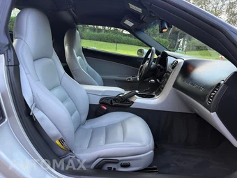 2005 Chevrolet Corvette Coupe - miniatura 15