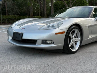 2005 Chevrolet Corvette Coupe - miniatura 19
