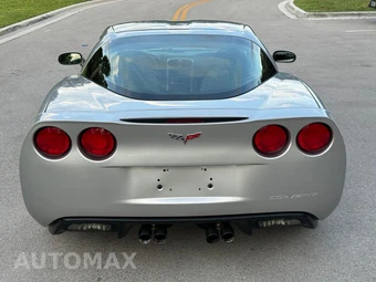 2005 Chevrolet Corvette Coupe - miniatura 40