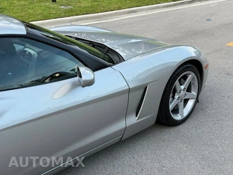 2005 Chevrolet Corvette Coupe - miniatura 50