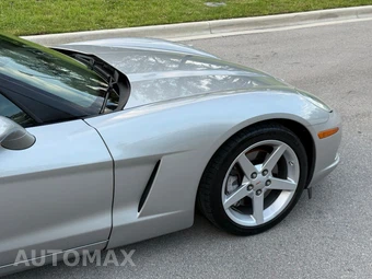 2005 Chevrolet Corvette Coupe - miniatura 52