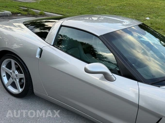 2005 Chevrolet Corvette Coupe - miniatura 54