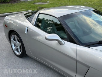 2005 Chevrolet Corvette Coupe - miniatura 57