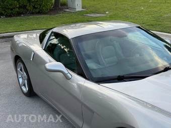 2005 Chevrolet Corvette Coupe - miniatura 59
