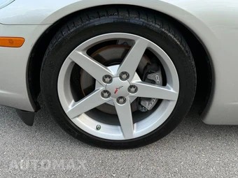 2005 Chevrolet Corvette Coupe - miniatura 81