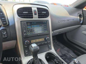 2005 Chevrolet Corvette Coupe - miniatura 10