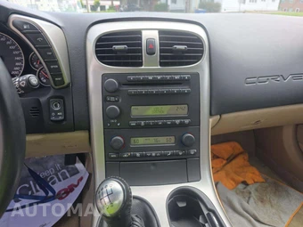 2005 Chevrolet Corvette Coupe - miniatura 10