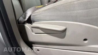 2005 Chevrolet Equinox LS - miniatura 11