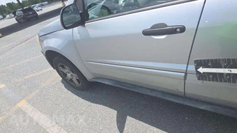 2005 Chevrolet Equinox LS – miniatura 21