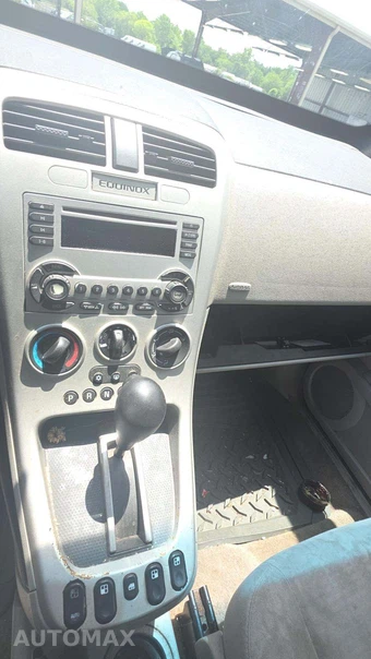 2005 Chevrolet Equinox LS – miniatura 23