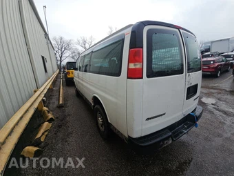 2005 Chevrolet Express 2500 Cargo Van 1SA 135.0" WB - miniatura 6