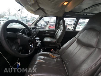 2005 Chevrolet Express 2500 Cargo Van 1SA 135.0" WB - miniatura 7