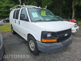 2005 Chevrolet Express 2500 Cargo Van 1SA 135.0" WB - miniatura 4