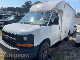 2005 Chevrolet Express 3500 Cutaway 1SA 9600 GVWR - car from the USA, Manheim Buy-Now listing at AUTOMAX