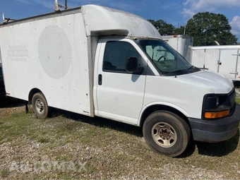 2005 Chevrolet Express 3500 Cutaway 1SA 9600 GVWR - miniatura 5