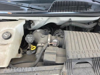 2005 Chevrolet Express 3500 Cutaway 1SA 9600 GVWR - miniatura 18