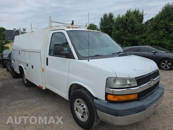 2005 Chevrolet Express 3500 Cutaway 1SA 9600 GVWR - miniatura 3