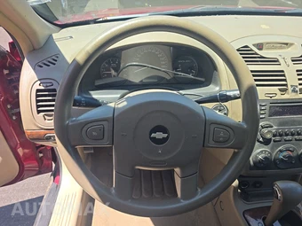 2005 Chevrolet Malibu LS Sedan - miniatura 10
