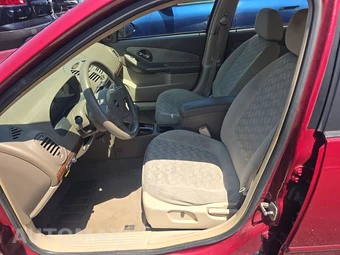 2005 Chevrolet Malibu LS Sedan - miniatura 7