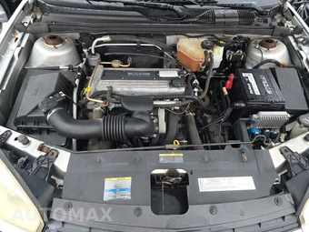 2005 Chevrolet Malibu Sedan - miniatura 15