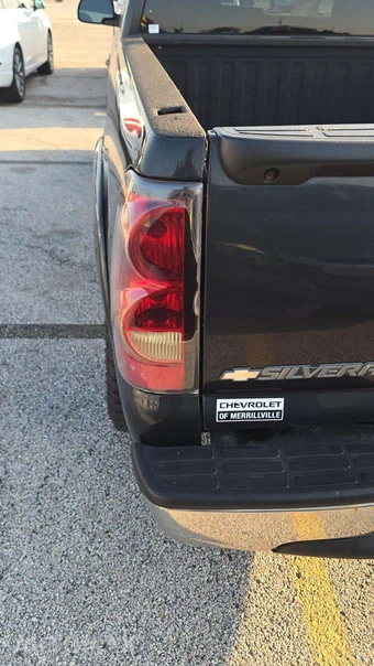2005 Chevrolet Silverado 1500 LS Extended Cab Medium Bed 1SB w/Rear Doors – miniatura 29
