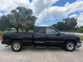 2005 Chevrolet Silverado 1500 LS Extended Cab Medium Bed 1SB w/Rear Doors - miniatura 4