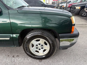 2005 Chevrolet Silverado 1500 LS Extended Cab Medium Bed 1SB w/Rear Doors - miniatura 17