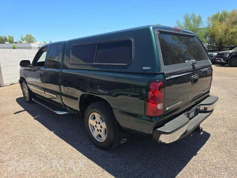 2005 Chevrolet Silverado 1500 LT Extended Cab Medium Bed 1SC w/Rear Doors - miniatura 2