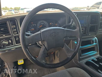 2005 Chevrolet Silverado 2500HD LS Crew Cab Medium Bed 1SB – miniatura 10