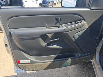 2005 Chevrolet Silverado 2500HD LS Crew Cab Medium Bed 1SB – miniatura 9