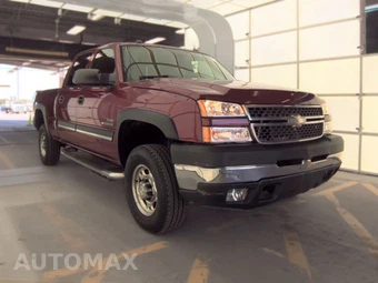2005 Chevrolet Silverado 2500HD LT Crew Cab Medium Bed 1SC - miniatura 3