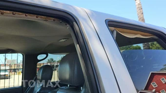 2005 Chevrolet Silverado 2500HD LT Crew Cab Medium Bed 1SC - miniatura 30