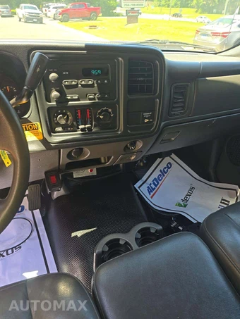 2005 Chevrolet Silverado 3500 Cab Chassis WT Regular Cab 1SW DRW - miniatura 10
