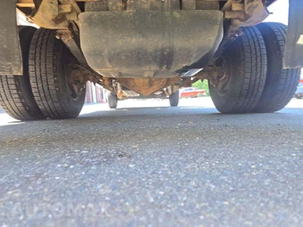 2005 Chevrolet Silverado 3500 Cab Chassis WT Regular Cab 1SW DRW - miniatura 14