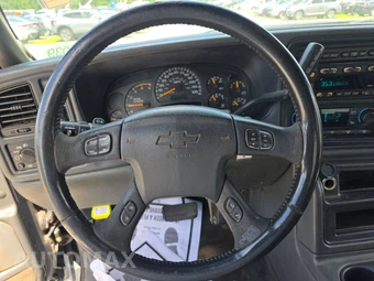 2005 Chevrolet Silverado 3500 LT Crew Cab Long Bed 1SC DRW - miniatura 10