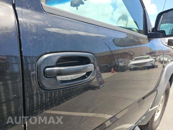 2005 Chevrolet Suburban 1500 Z71 1SL - miniatura 35