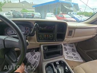 2005 Chevrolet Tahoe Commercial 1ST - miniatura 10