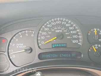2005 Chevrolet Tahoe Commercial 1ST - miniatura 9
