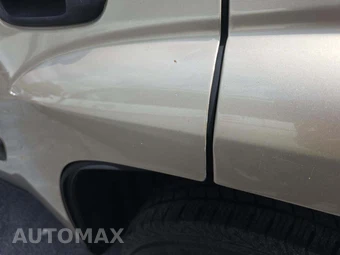 2005 Chevrolet TrailBlazer LS – miniatura 30