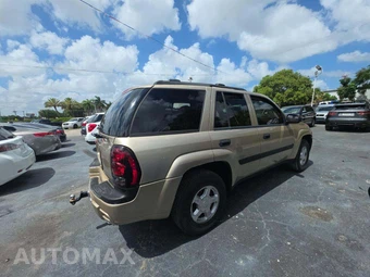 2005 Chevrolet TrailBlazer LS – miniatura 4
