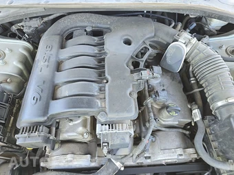 2005 Chrysler 300 Touring – miniatura 15
