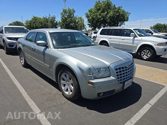 2005 Chrysler 300 Touring – miniatura 3