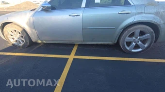 2005 Chrysler 300C – miniatura 38
