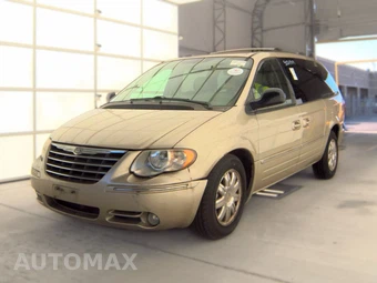 2005 Chrysler Town & Country Limited 119.3" WB