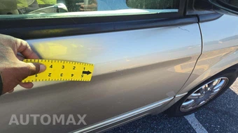 2005 Chrysler Town & Country Limited 119.3" WB - miniatura 23