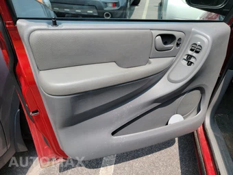 2005 Dodge Caravan SXT Minivan 113.3" WB – miniatura 9