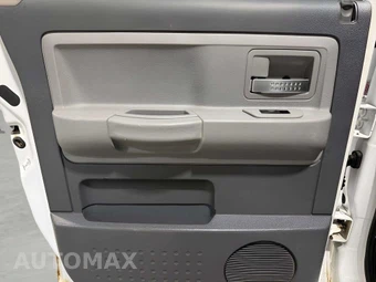 2005 Dodge Dakota Laramie Crew Cab Medium Bed - miniatura 17