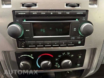 2005 Dodge Dakota Laramie Crew Cab Medium Bed - miniatura 26