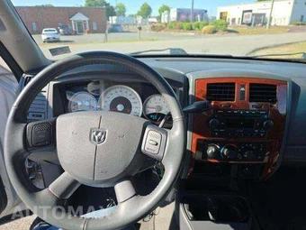 2005 Dodge Dakota SLT Crew Cab Medium Bed - miniatura 10